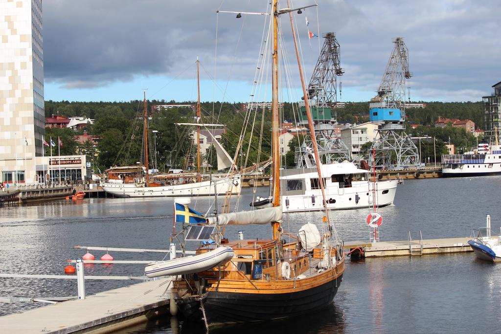 Oernskoeldsviks Gaesthamn Ornskoldsvik Exterior foto