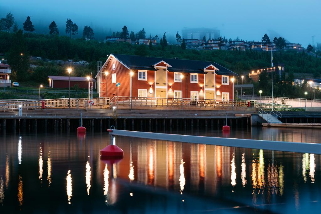 Oernskoeldsviks Gaesthamn Ornskoldsvik Exterior foto
